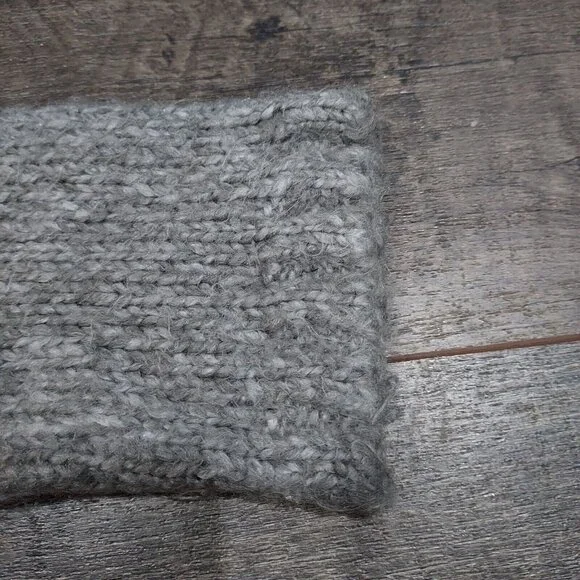 New York & Company Sweater Womens Girls XS Gray Comfy Pullover Sweater - Picture 4 of 14